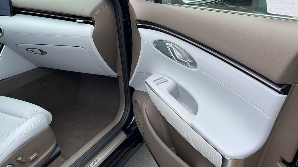 New 2026 Genesis GV70 2.5T Advanced image 35