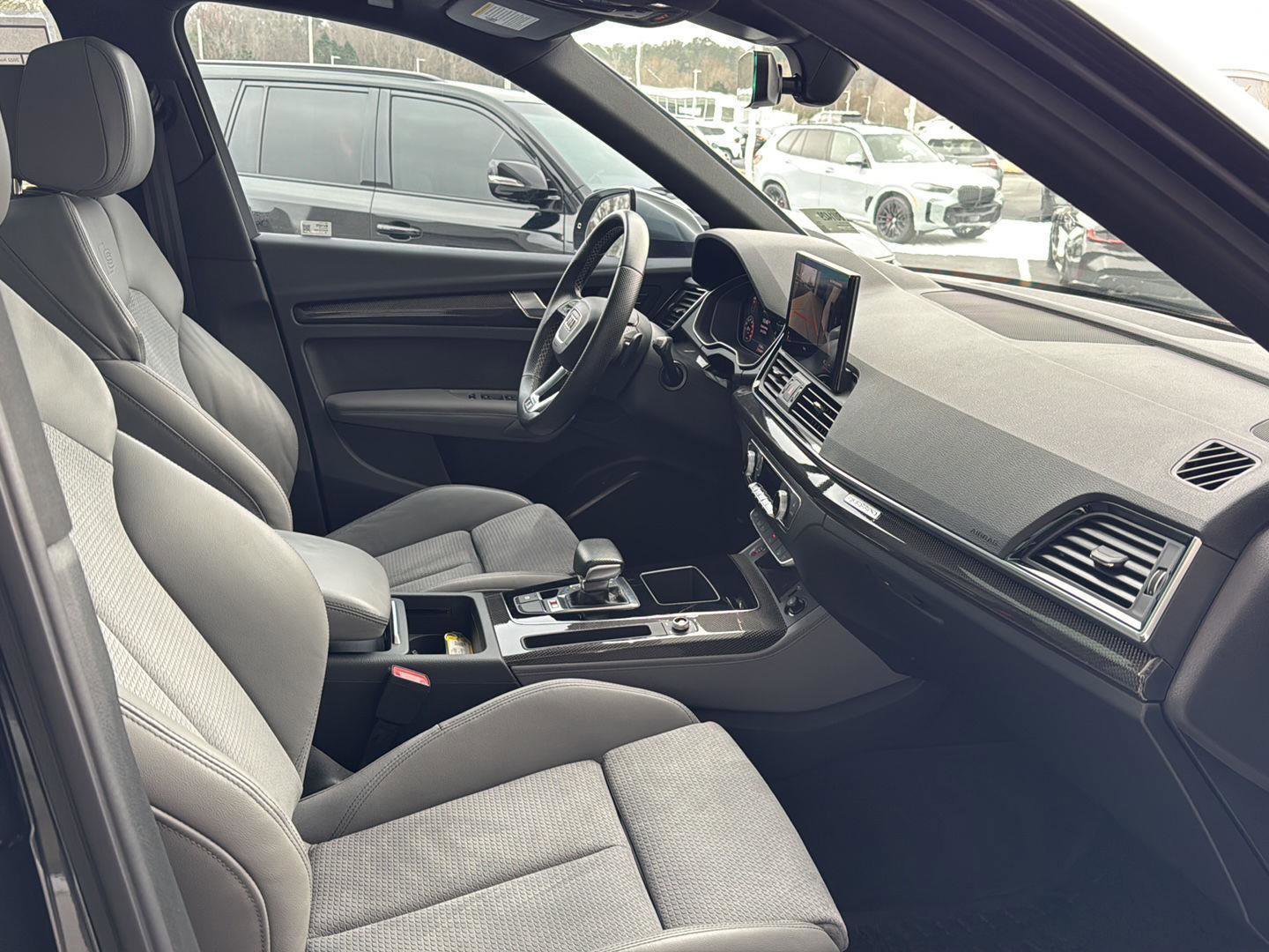 Used 2022 Audi SQ5 Premium Plus AWD/4WD image 11