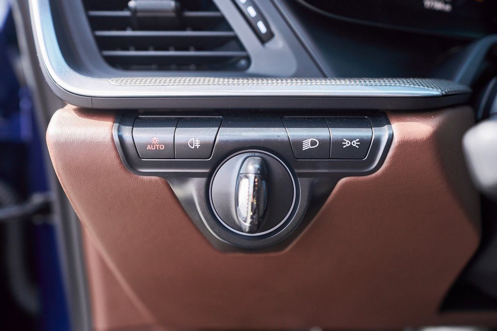 Used 2022 Porsche 911 Turbo S image 46