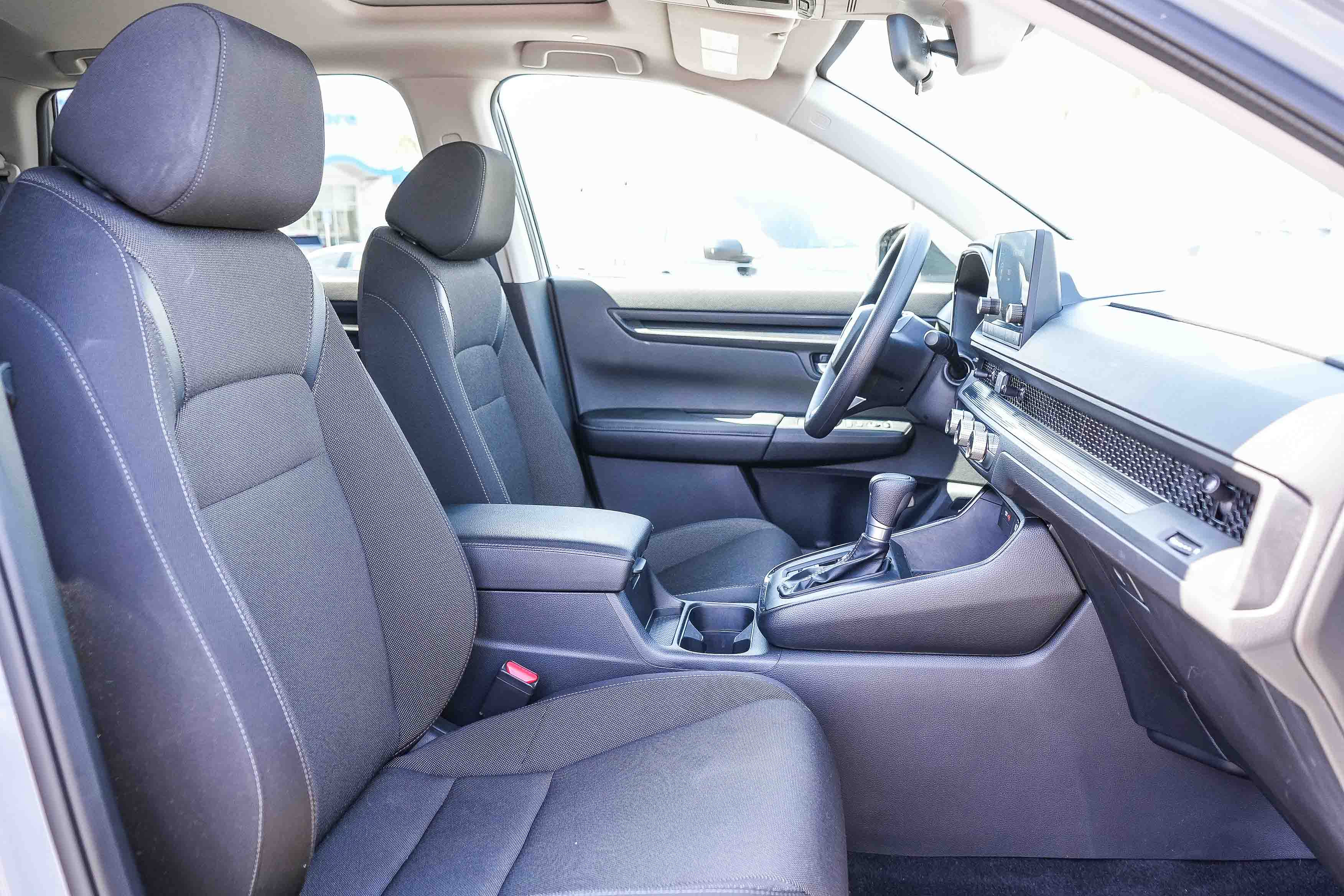 Used 2025 Honda CR-V EX image 19