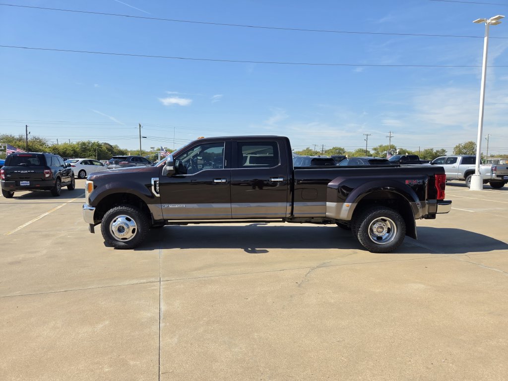 Used 2019 Ford F350 King Ranch w/ King Ranch Ultimate Package AWD/4WD image 4