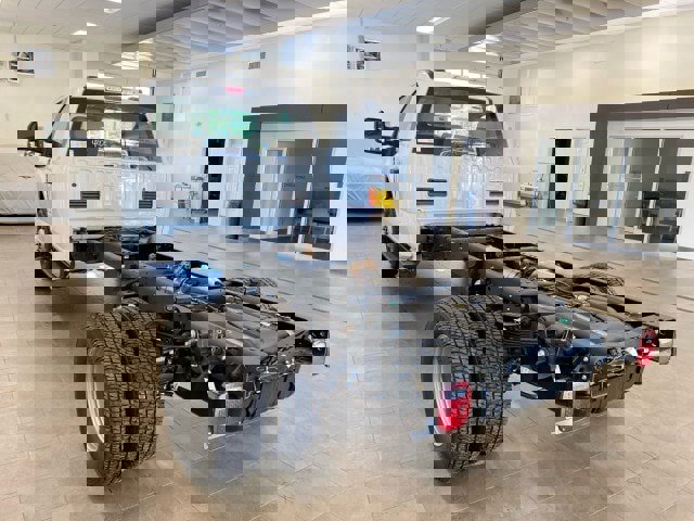 New 2025 Ford F350 XL w/ XL Chrome Package image 5