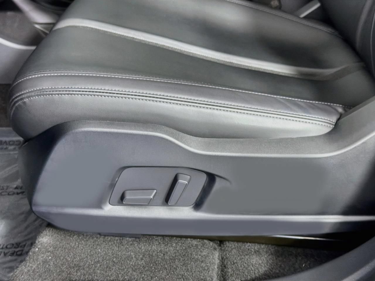 Used 2023 Fisker Ocean Extreme AWD/4WD image 39