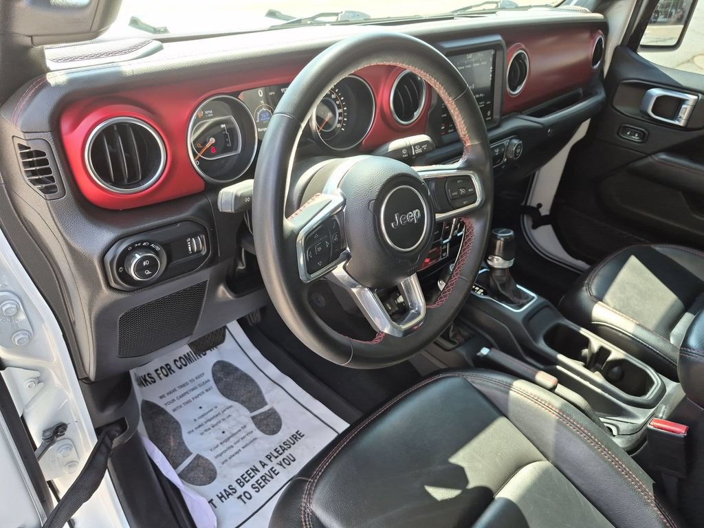 Used 2023 Jeep Gladiator Rubicon w/ Trailer Tow Package AWD/4WD image 16