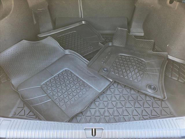 Used 2022 Toyota Avalon Limited w/ Advanced Safety Package FWD image 7