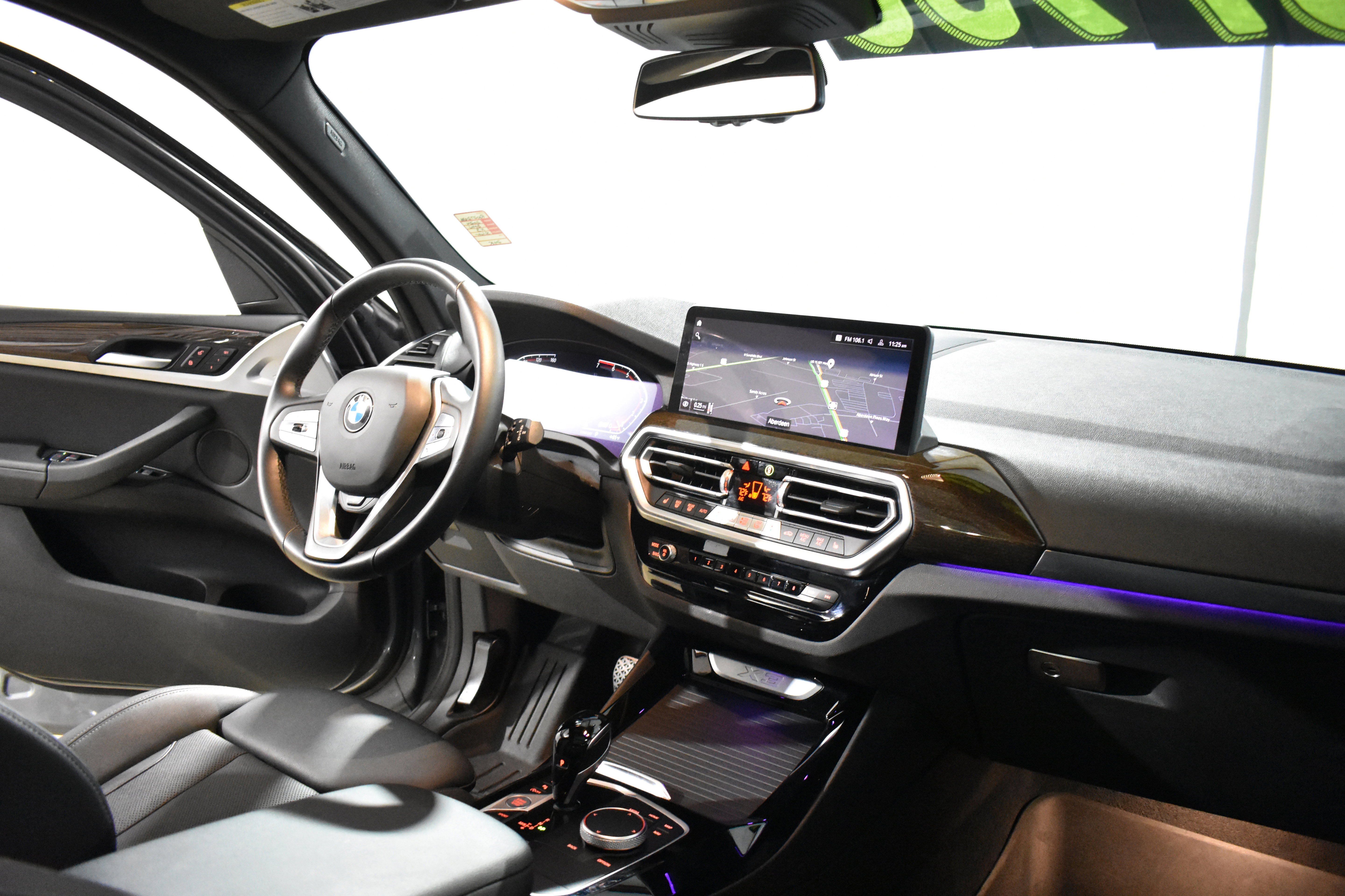 Used 2024 BMW X3 sDrive30i w/ Premium Package w/ZPA image 31