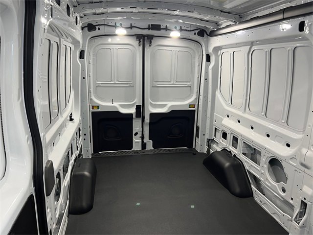 New 2026 Ford Transit 250 148 Medium Roof image 13
