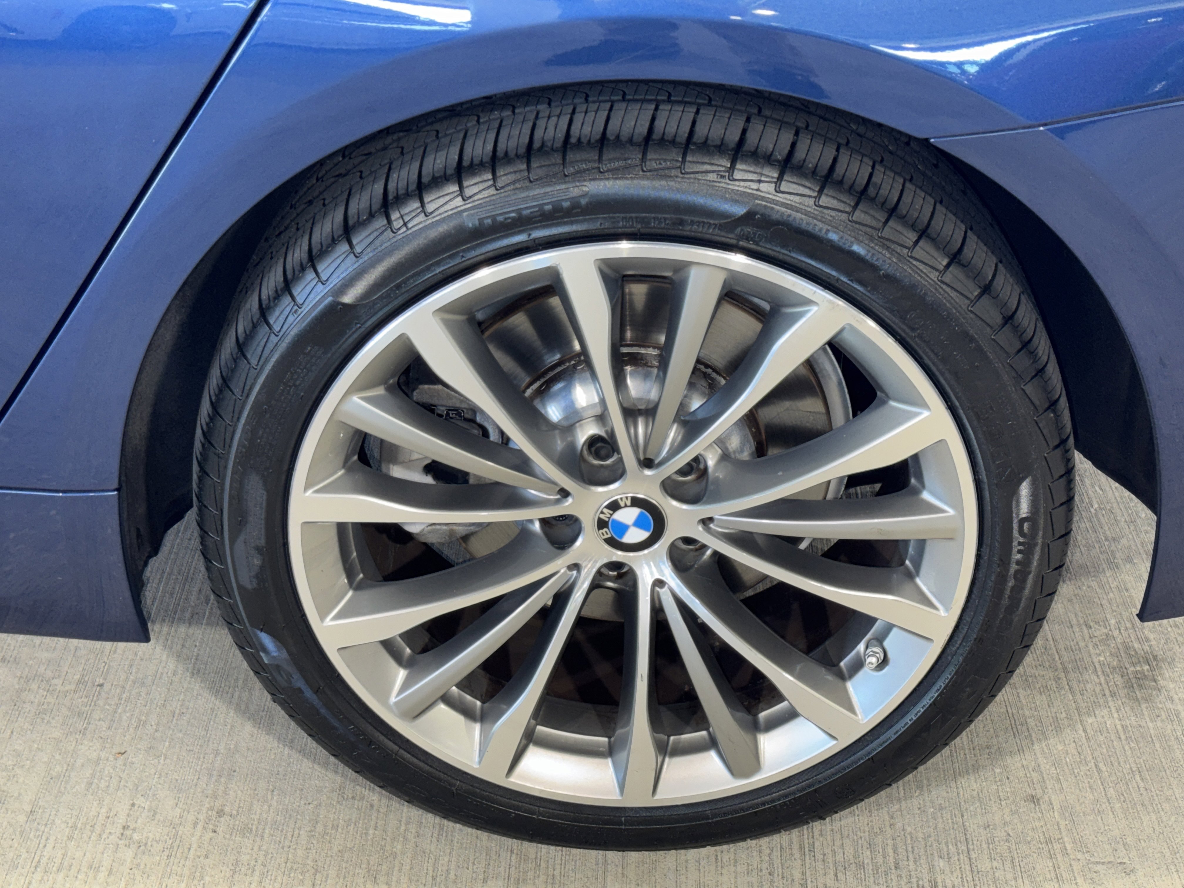 Certified 2023 BMW 530i w/ Premium Package RWD image 36