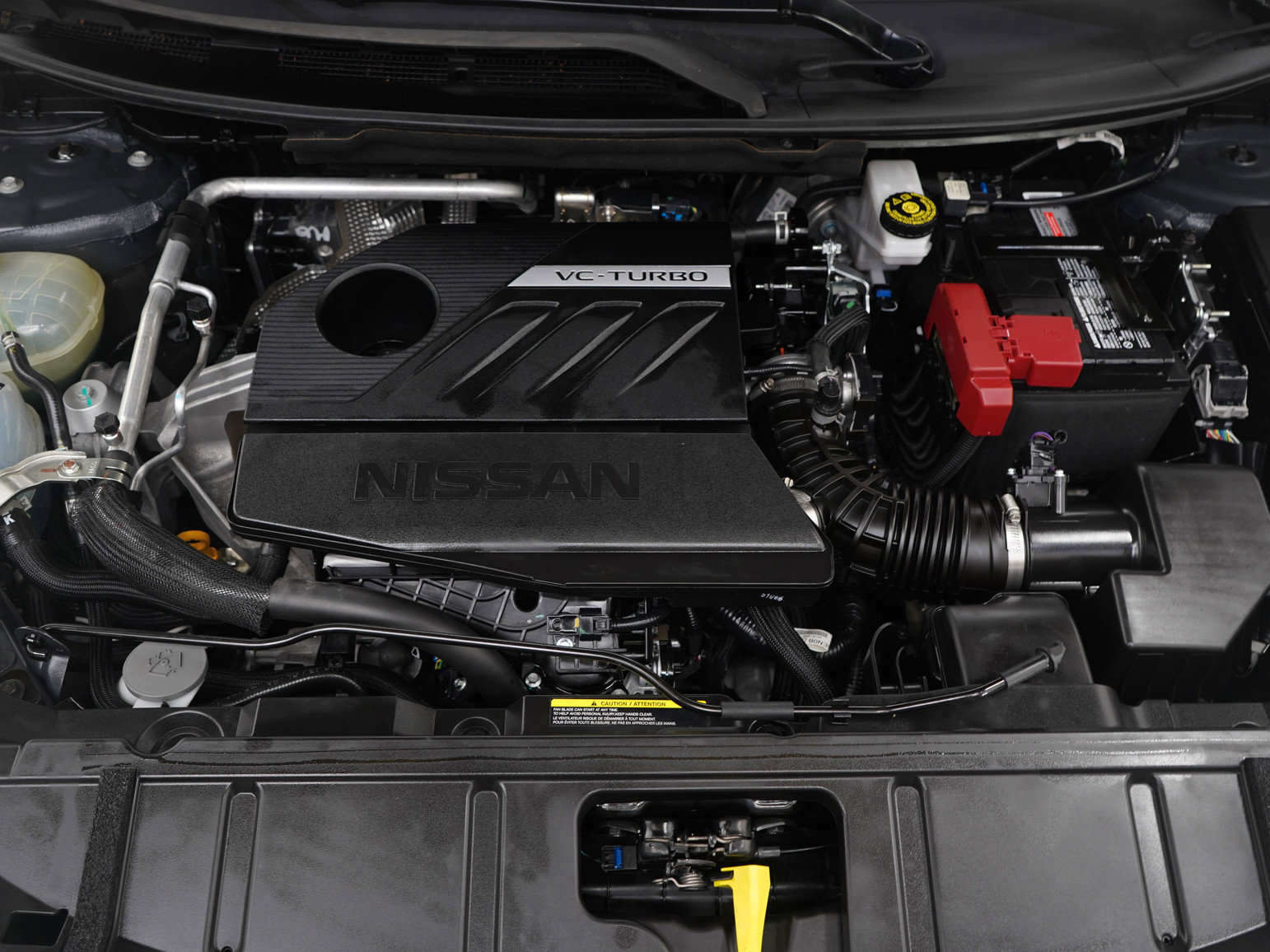 Used 2025 Nissan Rogue SV image 32