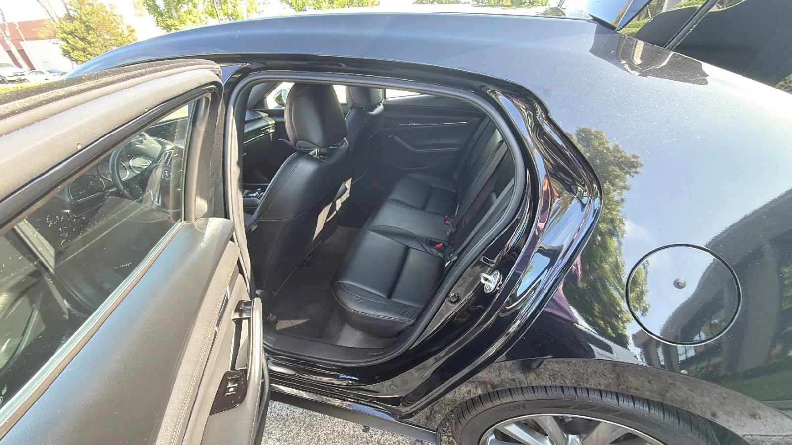 Used 2021 MAZDA MAZDA3 s FWD image 17
