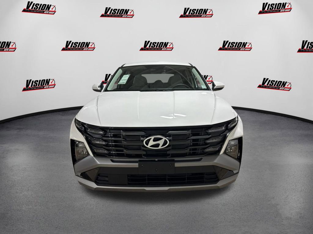 New 2026 Hyundai Tucson SE image 2