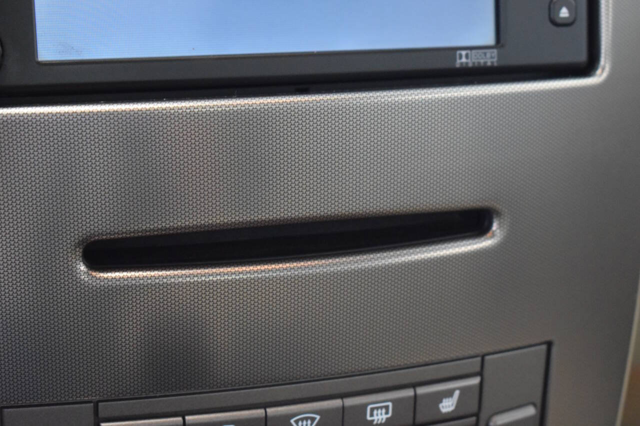 Used 2005 Cadillac XLR RWD image 77