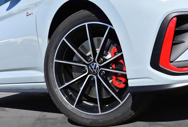 New 2026 Volkswagen Jetta GLI Autobahn image 3