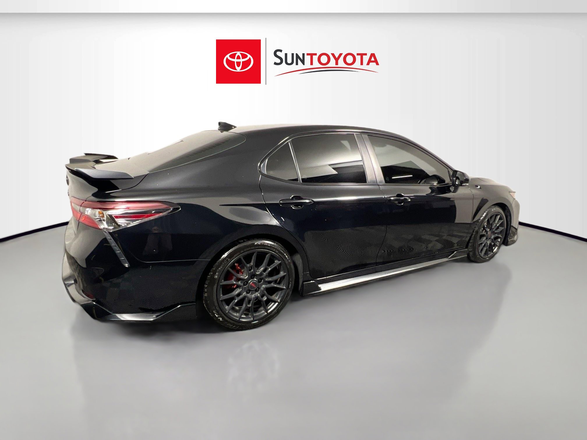 Used 2022 Toyota Camry TRD image 4