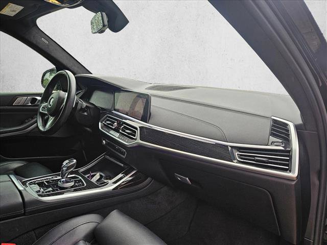 Used 2021 BMW X7 xDrive40i w/ M Sport Package image 16
