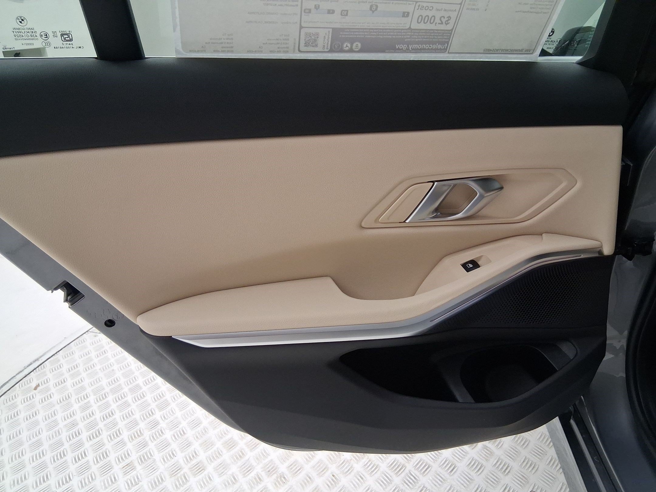 New 2026 BMW 330i Sedan w/ Convenience Package RWD image 78