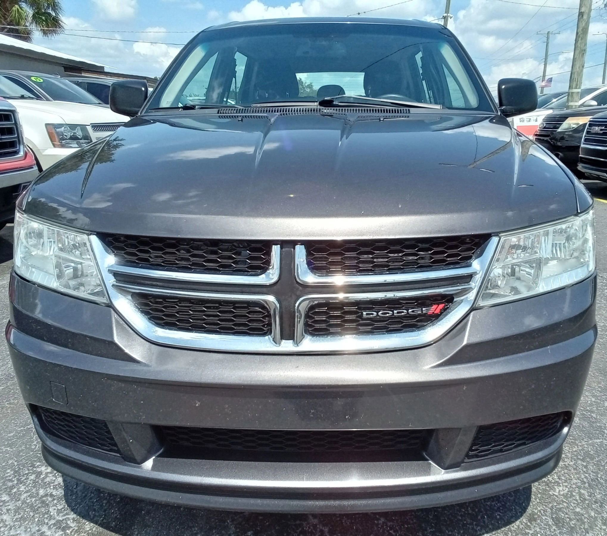 Used 2019 Dodge Journey SE w/ Comfort & Convenience Group image 3