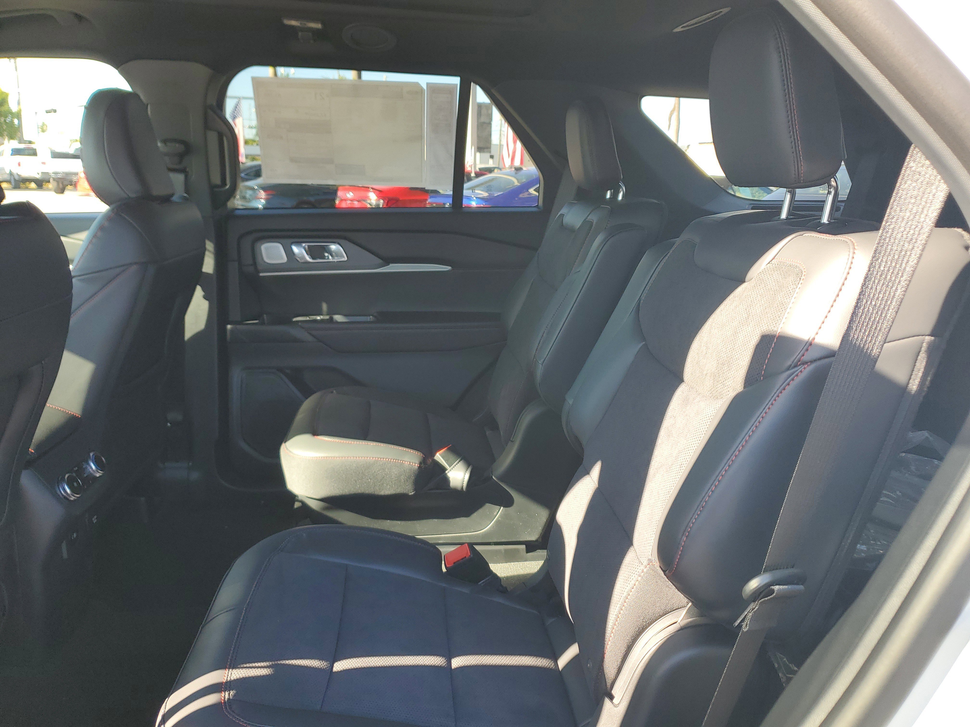 New 2026 Ford Explorer ST image 11