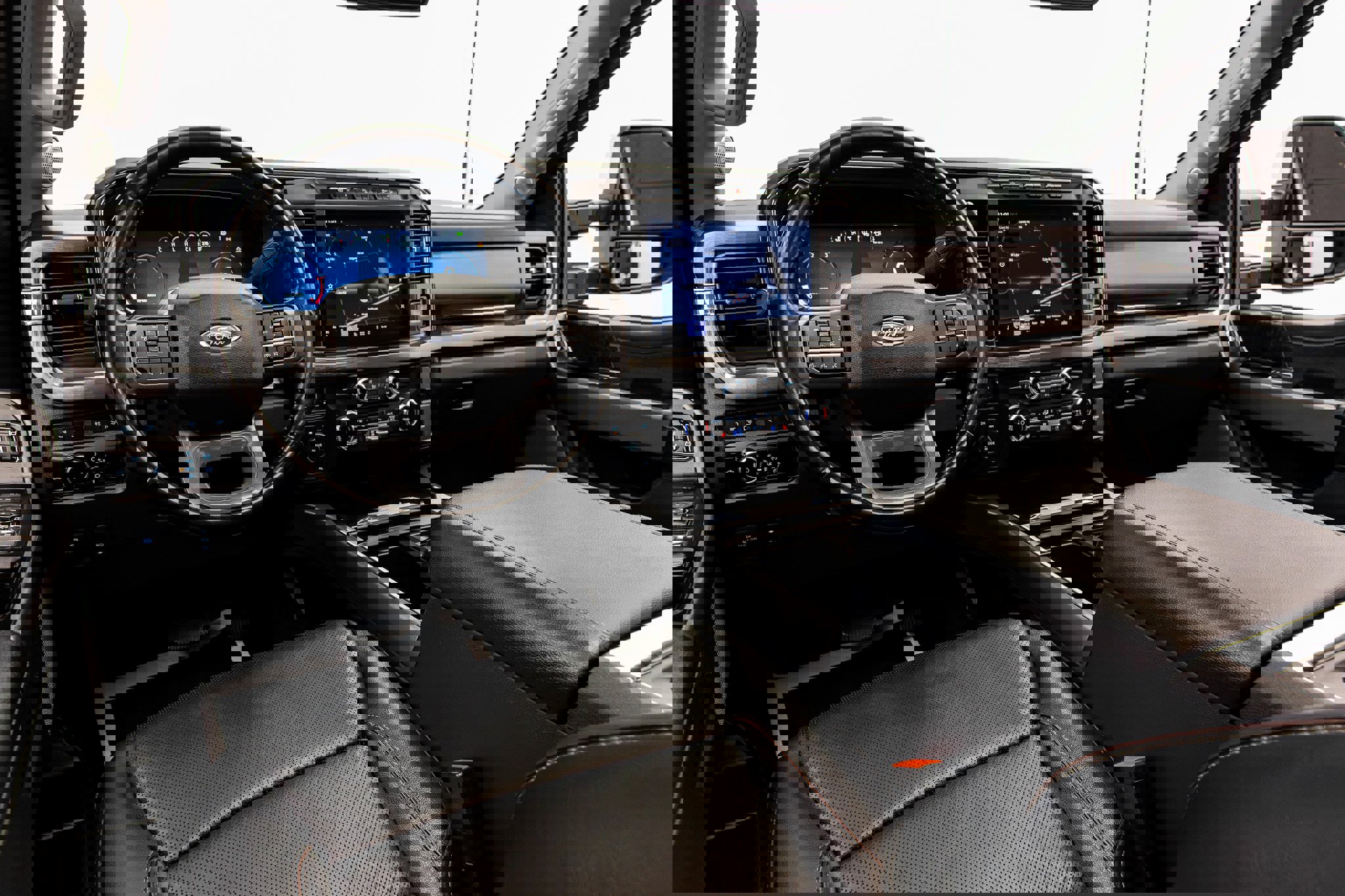 Used 2023 Ford F350 Lariat w/ Lariat Ultimate Package image 43