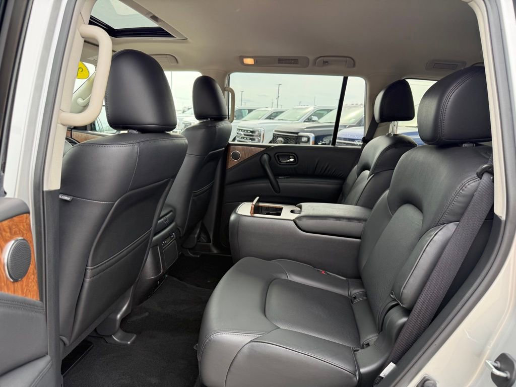 Used 2024 Nissan Armada SL w/ Captain's Chairs Package RWD image 22