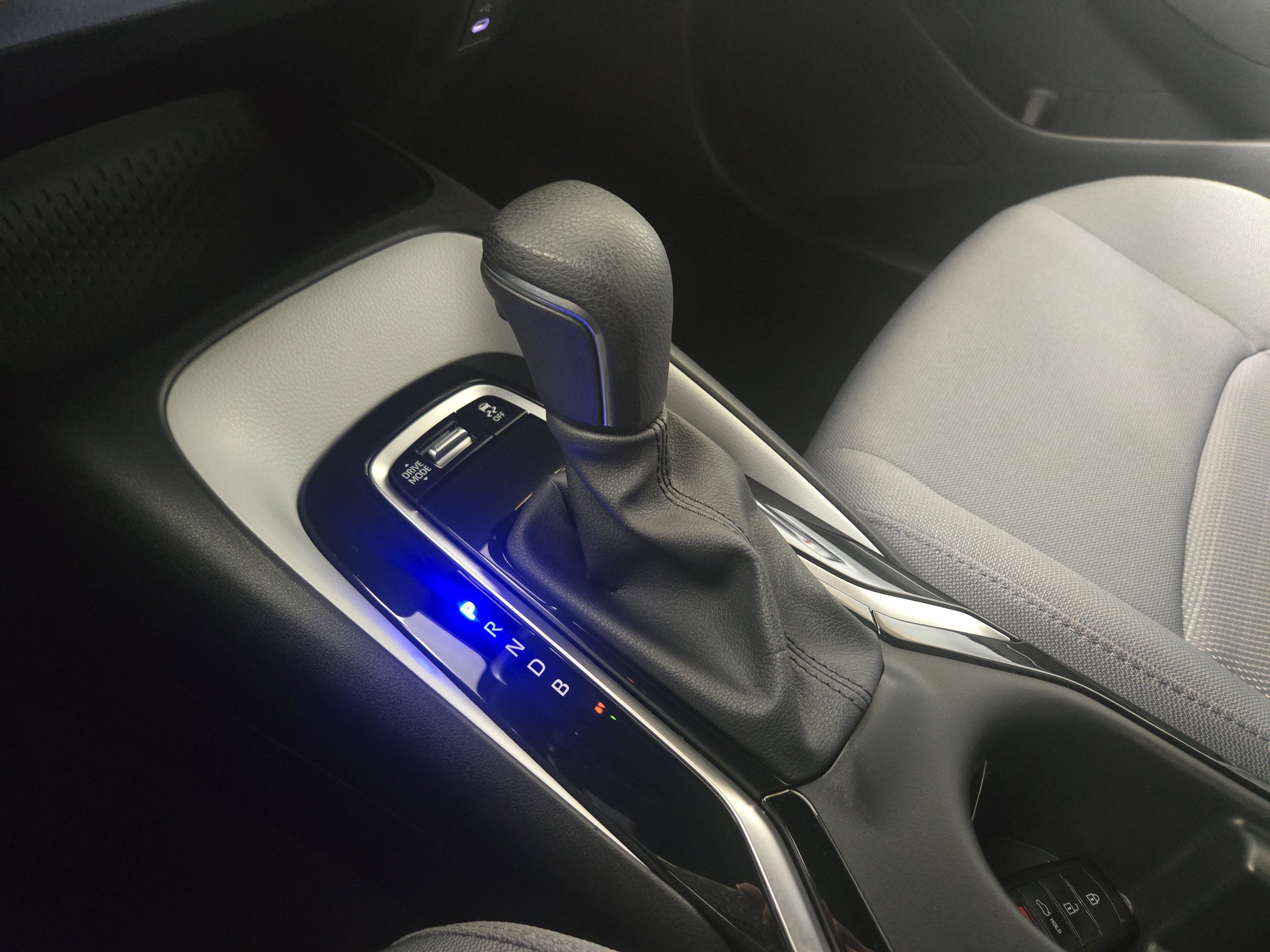 Used 2024 Toyota Corolla SE image 23