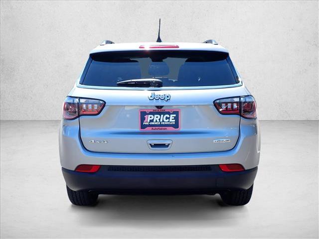 Used 2022 Jeep Compass Latitude w/ Convenience Group AWD/4WD image 3