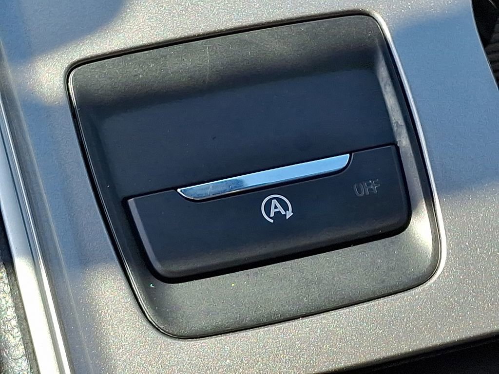 Used 2024 Ford Edge SEL image 26