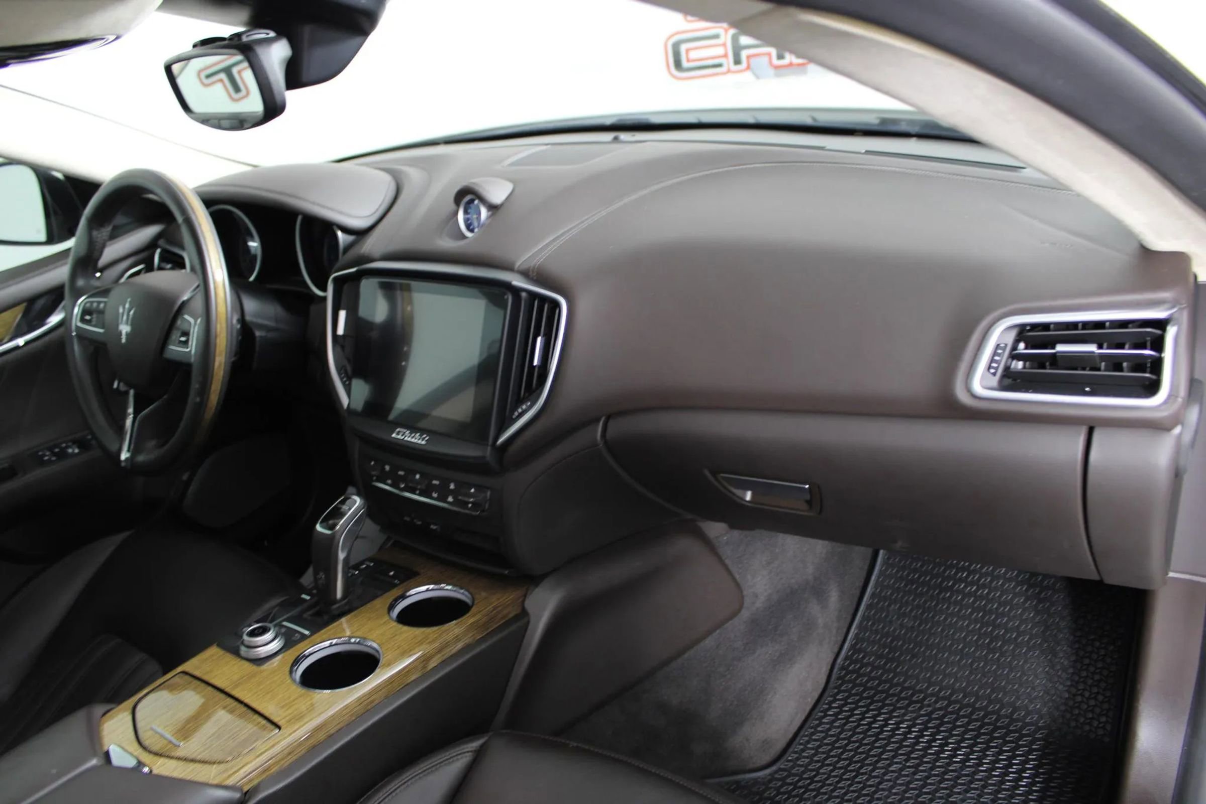 Used 2019 Maserati Ghibli S GranLusso AWD/4WD image 12
