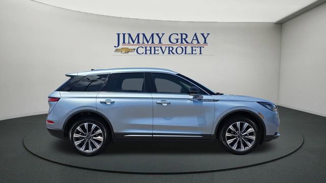 Used 2022 Lincoln Corsair Reserve w/ Equipment Group 201A FWD image 6