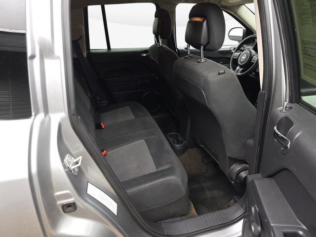 Used 2014 Jeep Compass Sport FWD image 37