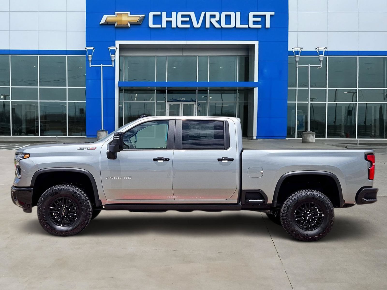New 2026 Chevrolet Silverado 2500 ZR2 AWD/4WD image 3