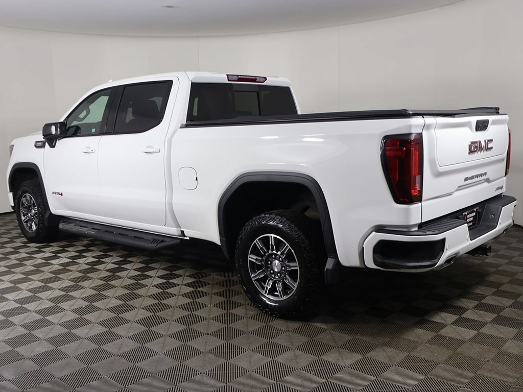 Used 2024 GMC Sierra 1500 AT4 w/ AT4 Preferred Package AWD/4WD image 10
