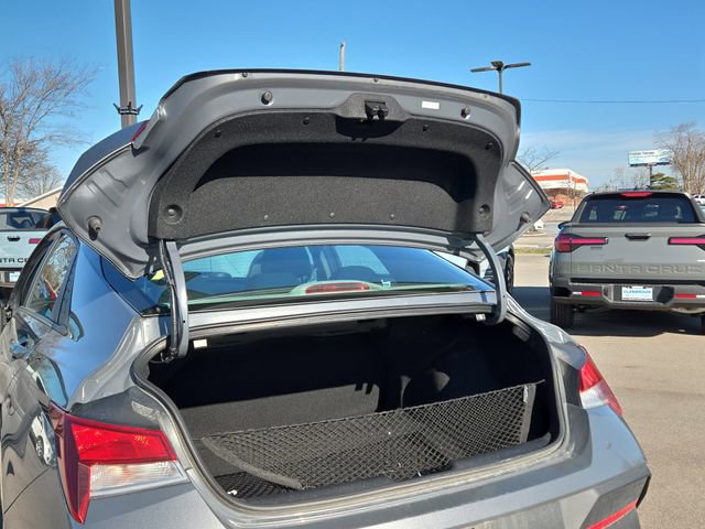 Certified 2024 Hyundai Elantra SEL image 26