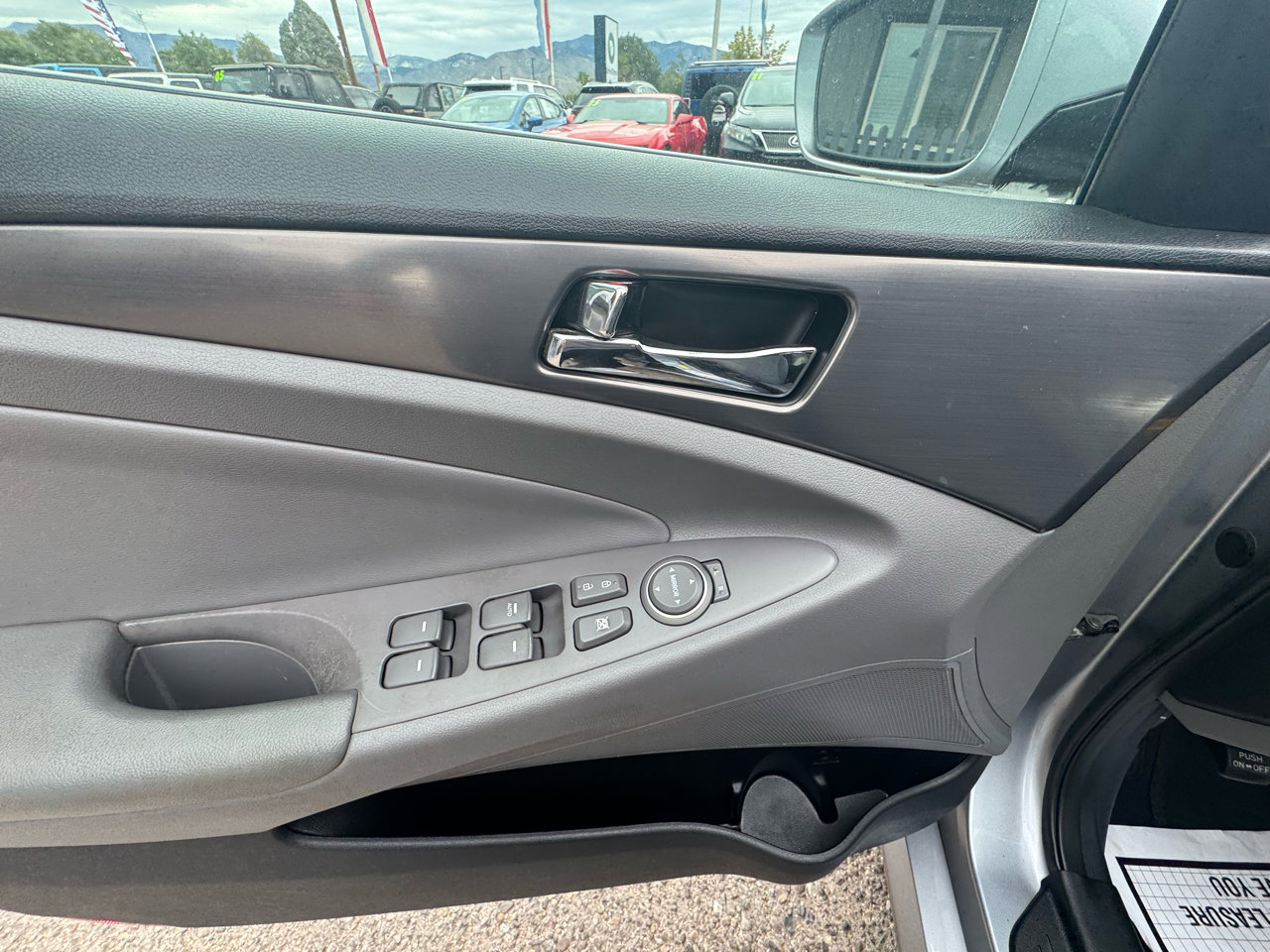 Used 2015 Hyundai Sonata Hybrid image 20