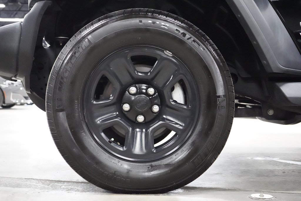 Used 2020 Jeep Wrangler Sport AWD/4WD image 30
