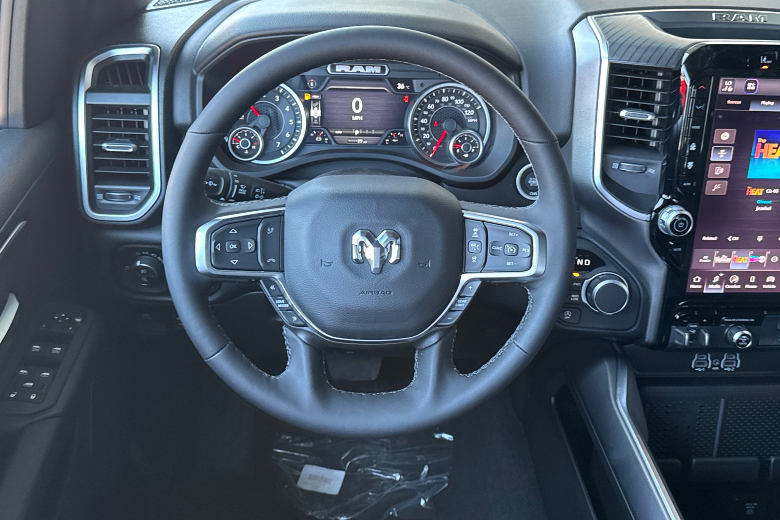 New 2026 RAM 1500 Big Horn AWD/4WD image 13