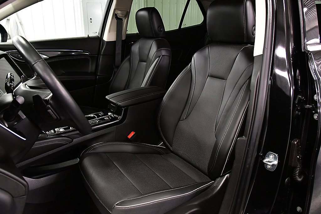 Used 2023 Buick Envision Essence image 24