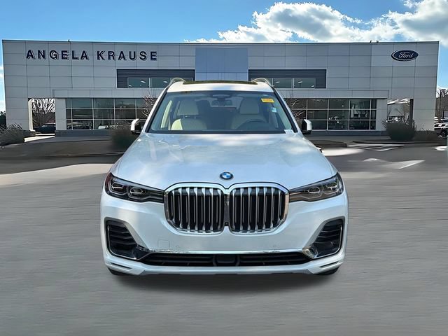 Used 2020 BMW X7 xDrive40i w/ Executive Package AWD/4WD image 2