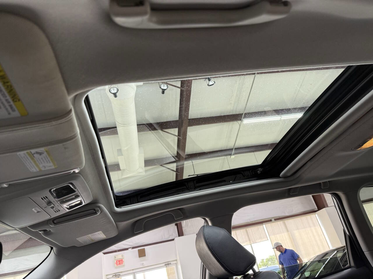 Used 2015 Subaru Forester 2.5i Limited image 30