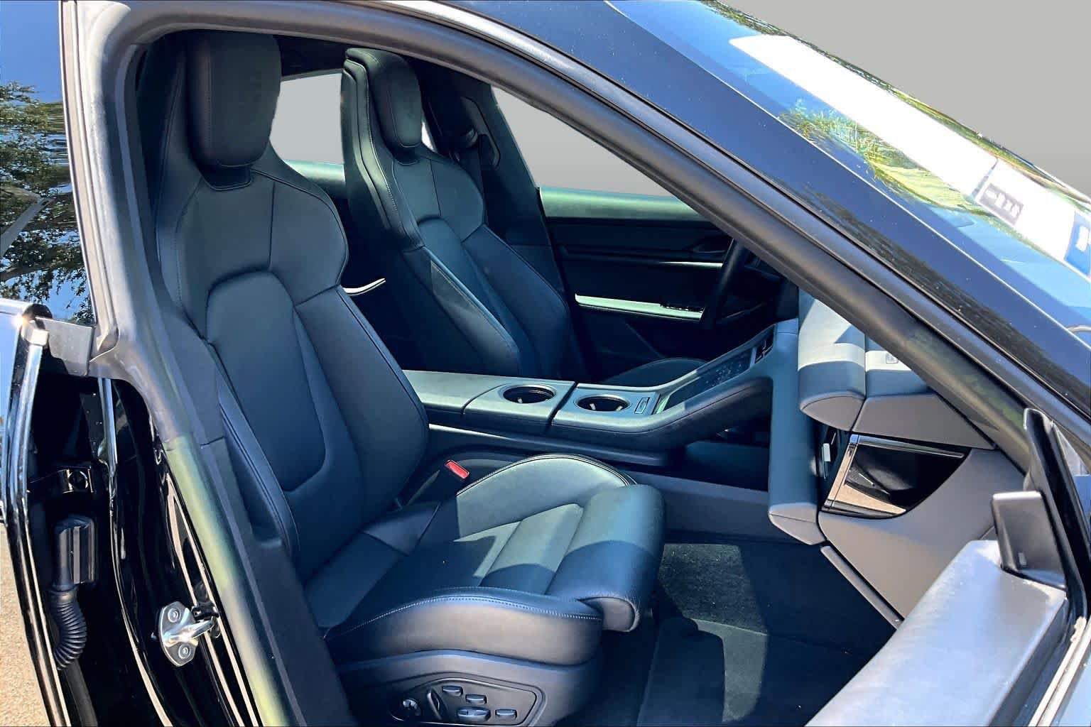 Used 2023 Porsche Taycan RWD image 8