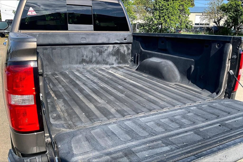 Used 2015 GMC Sierra 1500 SLT w/ Driver Alert Package AWD/4WD image 35