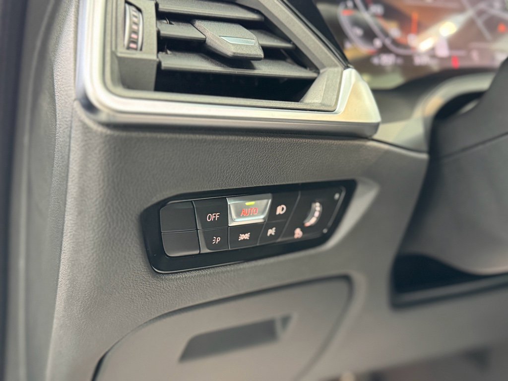 Used 2022 BMW M240i xDrive M240i xDrive w/ Premium Package image 18