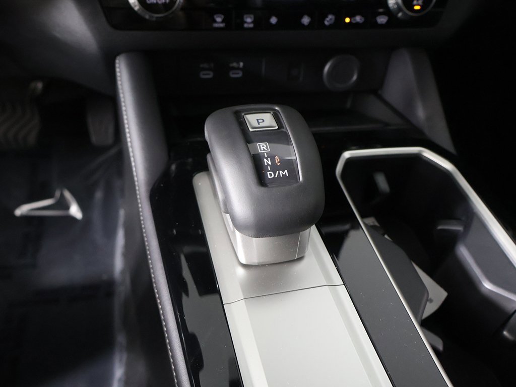 New 2025 Mitsubishi Outlander SE image 52