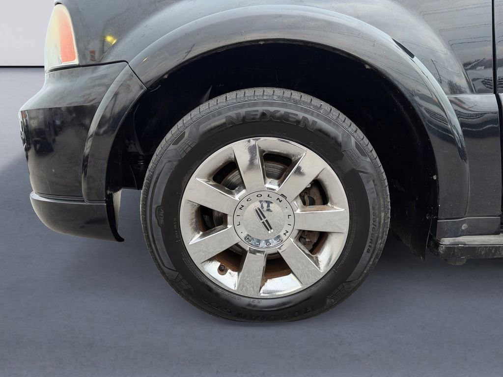 Used 2006 Lincoln Navigator Luxury image 9