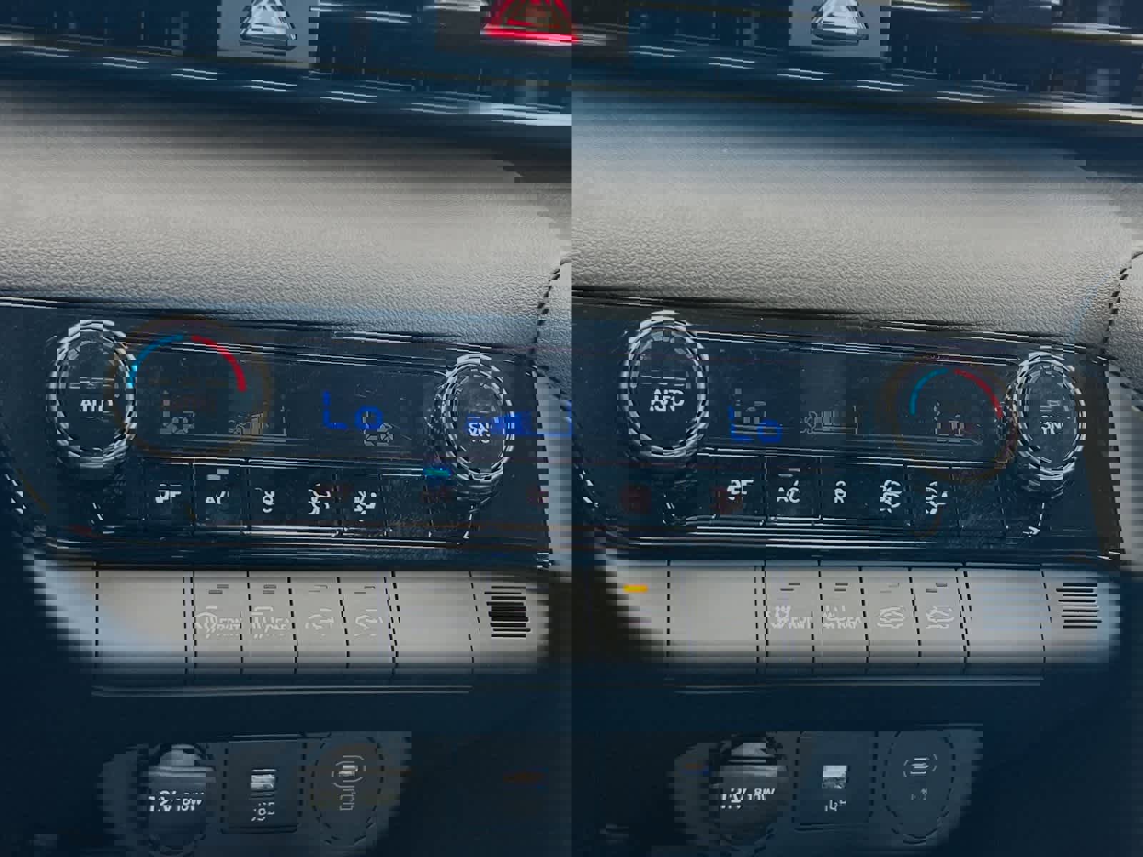 New 2025 Hyundai Elantra Sport image 30