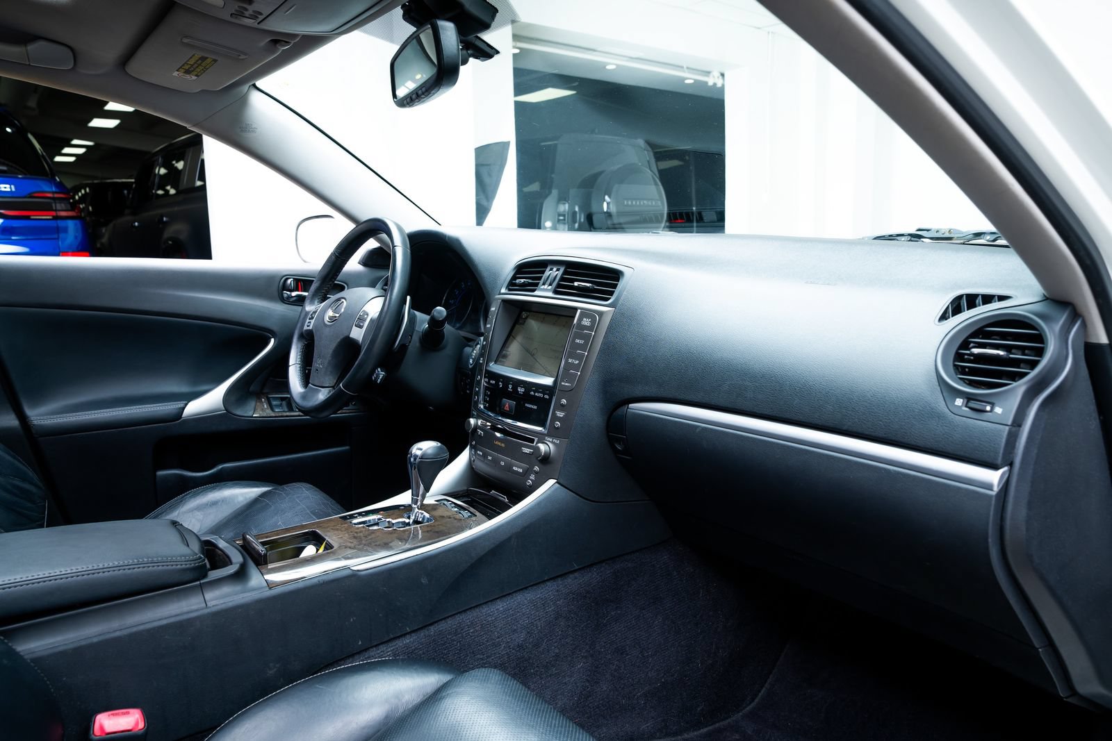 Used 2011 Lexus IS 350 AWD w/ Luxury Plus Value Edition image 26