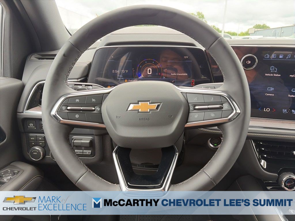 New 2026 Chevrolet Suburban Premier AWD/4WD image 4