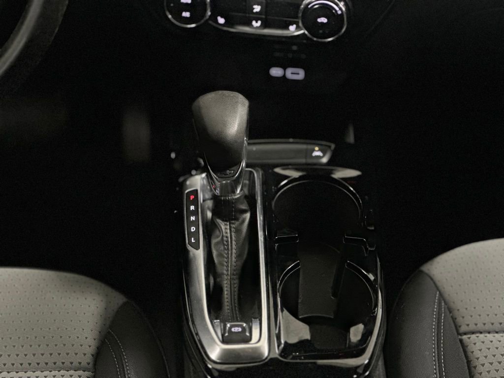 Used 2024 Chevrolet Trax LT w/ Driver Confidence Package image 18