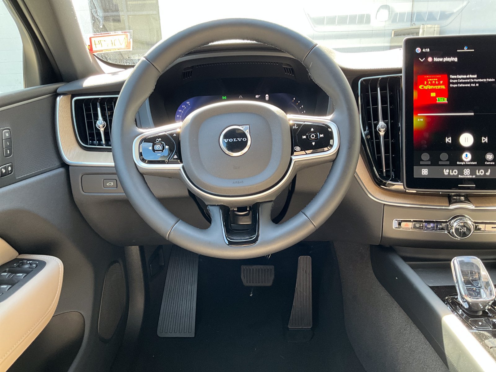 New 2026 Volvo XC60 B5 Plus w/ Climate Package AWD/4WD image 14