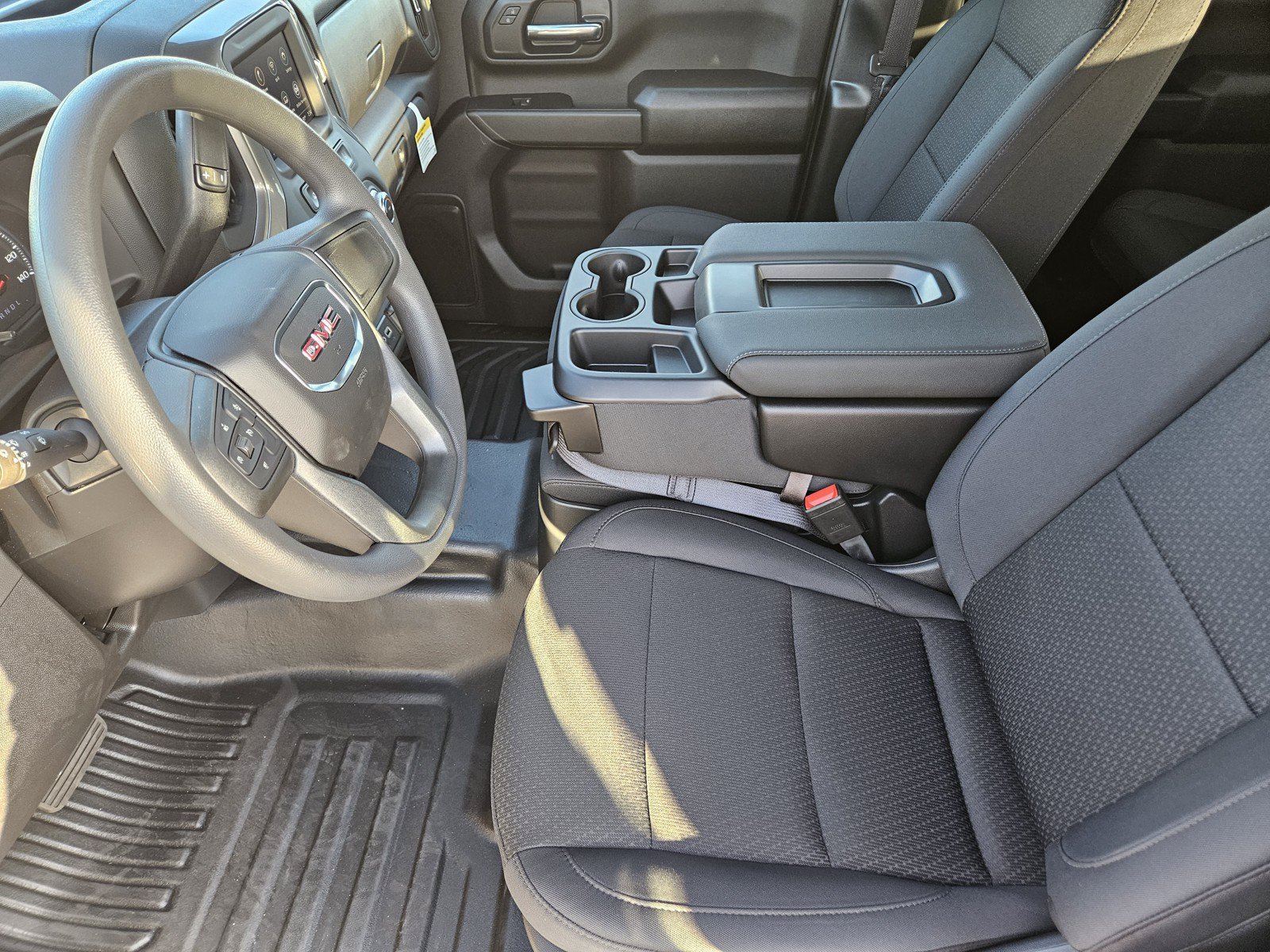 New 2026 GMC Sierra 2500 Pro w/ Convenience Package AWD/4WD image 9